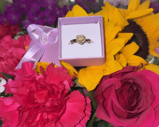 14k Hibiscus Ring