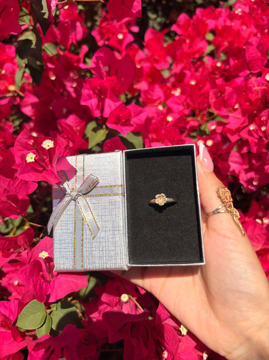 14k Hibiscus Ring
