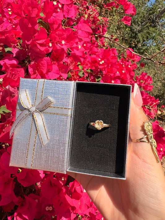 14k Hibiscus Ring