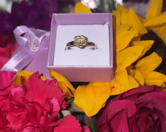 14k Hibiscus Ring